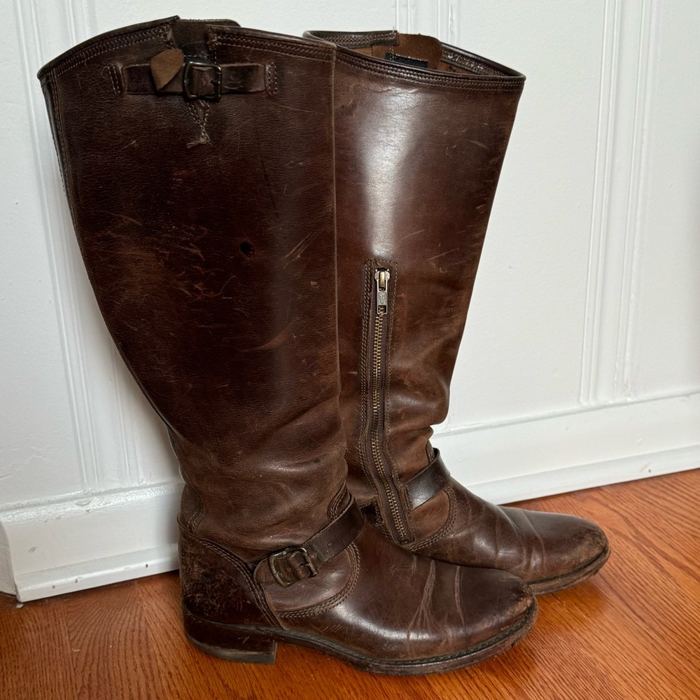 Size 7 Frye boot 150 anniversary edition.